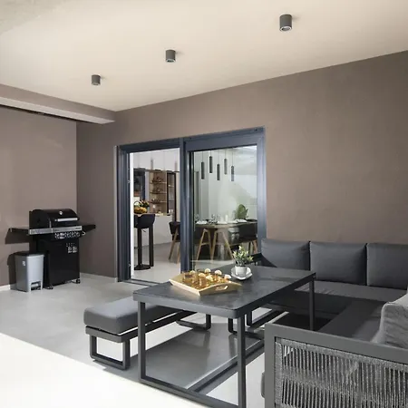 Del Sol Bei Fazana Mit Privatem Pool By Interhome Casa vacanze *