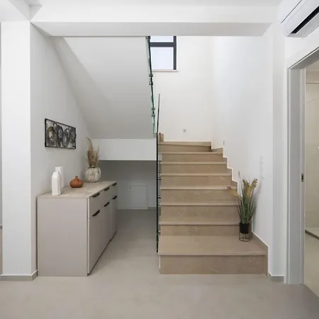 Del Sol Bei Fazana Mit Privatem Pool By Interhome * Valbandon