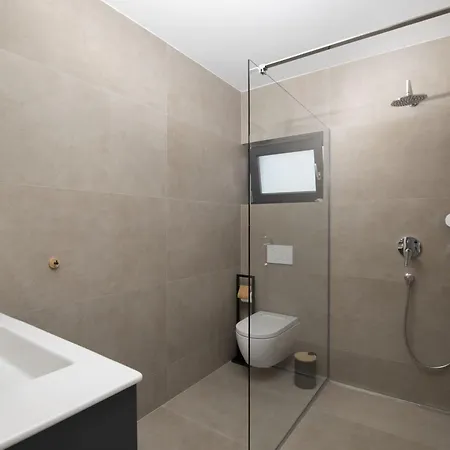 Del Sol Bei Fazana Mit Privatem Pool By Interhome