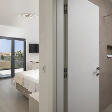 Del Sol Bei Fazana Mit Privatem Pool By Interhome Casa vacanze *