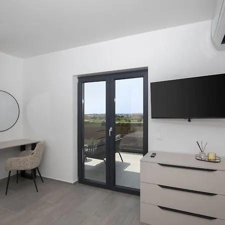 Vikendica Del Sol Bei Fazana Mit Privatem Pool By Interhome *