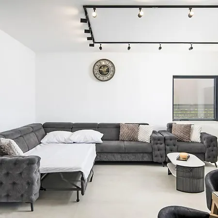 Feriehus Del Sol Bei Fazana Mit Privatem Pool By Interhome *
