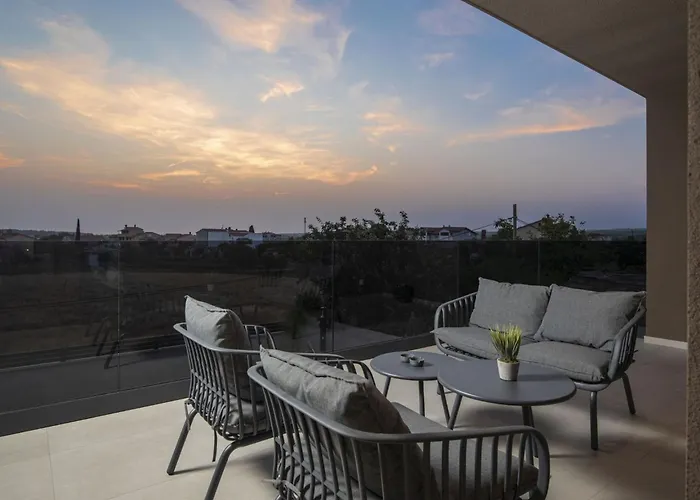 Del Sol Bei Fazana Mit Privatem Pool By Interhome