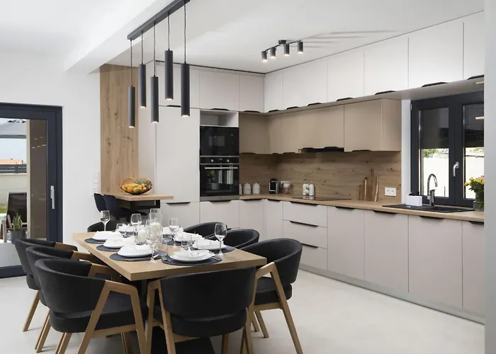 Del Sol Bei Fazana Mit Privatem Pool By Interhome * Valbandon