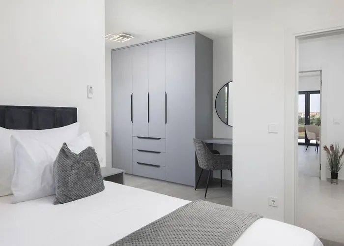 Del Sol Bei Fazana Mit Privatem Pool By Interhome Valbandon