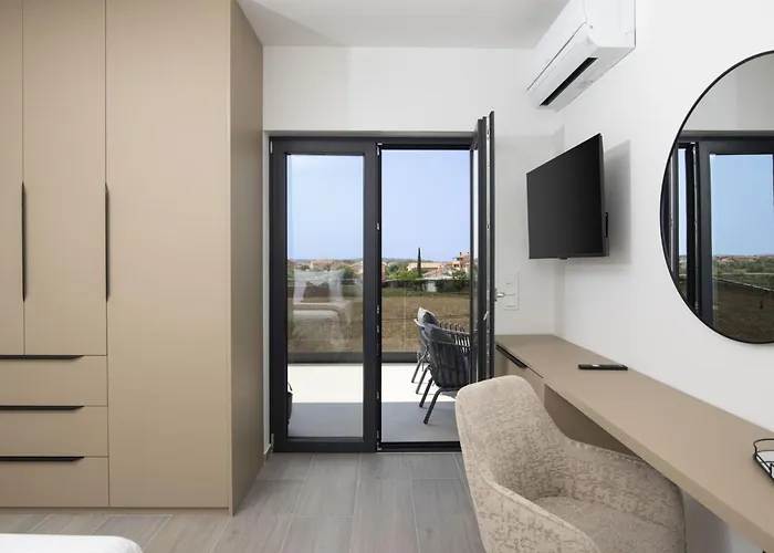 Holiday home Del Sol Bei Fazana Mit Privatem Pool By Interhome *