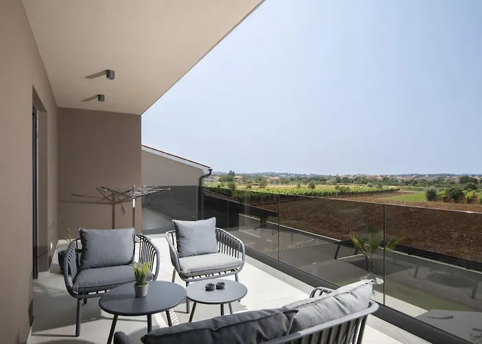 Holiday home Del Sol Bei Fazana Mit Privatem Pool By Interhome *