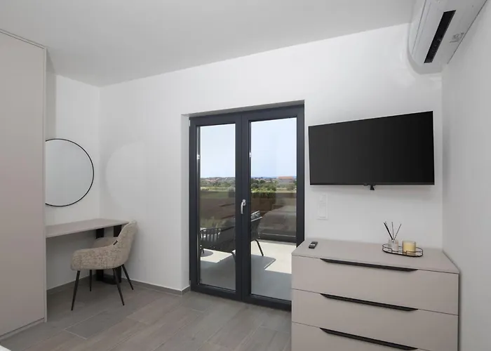 Holiday home Del Sol Bei Fazana Mit Privatem Pool By Interhome *