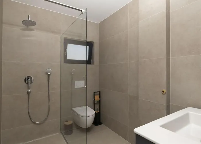 Del Sol Bei Fazana Mit Privatem Pool By Interhome * Valbandon