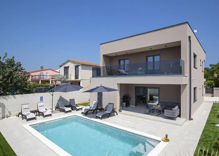 Del Sol Bei Fazana Mit Privatem Pool By Interhome Holiday home *